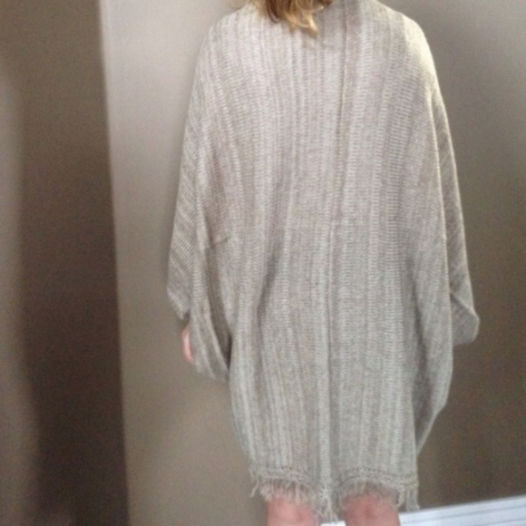 Knit Kimono Cardigan Wrap - Picture 5 of 5